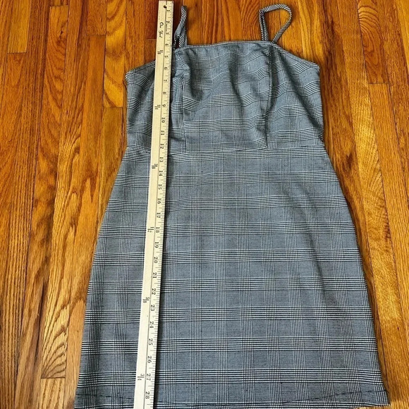 Forever21 spaghetti strap dress - Picture 1 of 5